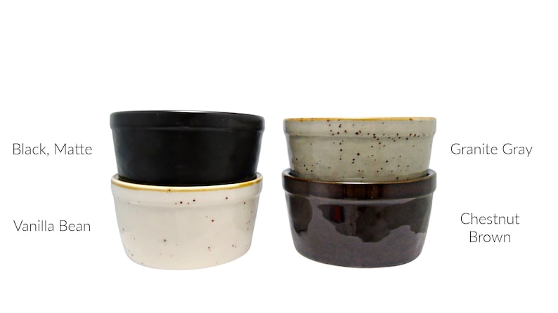 colors of ceramic dish available are black matte, vanilla bean, granite gray, chestnut brown, cobalt blue.  availability varies on inventory levels.