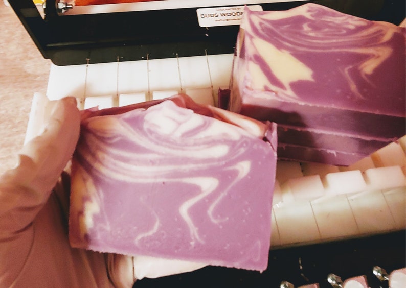 Lilac Soap, Cold Process Natural Bar Soap, Floral Scent image 4
