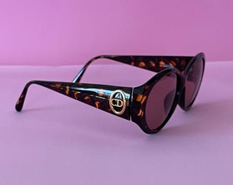 Vintage 1980s Christian Dior Sunglasses – Model 2854-10
