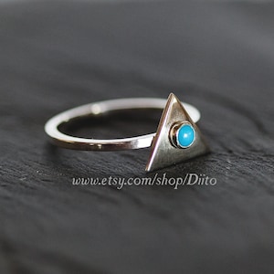 Größe 6, Handgemachter Schmuck, Dreieckring, Türkis-Stein-Ring, Aussagering, Sterling Silber, geometrische Ring, bereit zu versenden!