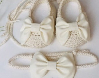 Ecru farbene Baby Schuhe mit Haarband Cotton Ballerina & Haarband Häkelschuhe Babyschuhe Strick und Häkelschuhe