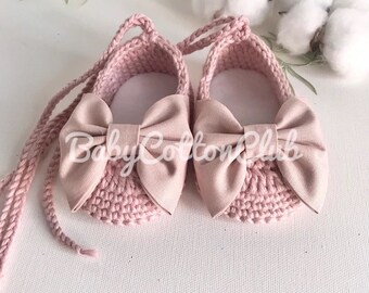 Chaussures de ballerine en coton rose poussiéreux Chaussures de ballerine pour bébé avec des chaussures de bébé fille arcs, bébé fille, chaussures de bébé fille, chaussures de bébé au crochet