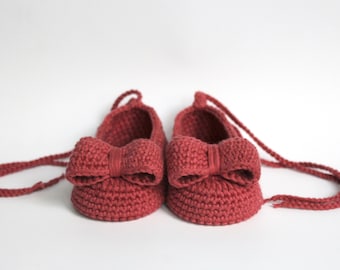 Chaussures de bébé filles Rose poussiéreux foncé chaussures en tricot et au Crochet chaussures de ballerine bébé chaussures de bébé chaussures de ballerine en coton