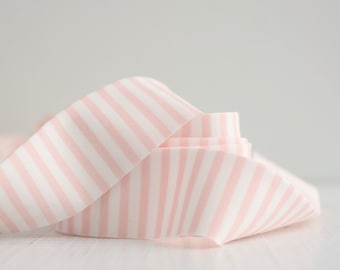 2.5" Bias Quilt Binding Delicate Pink Stripe