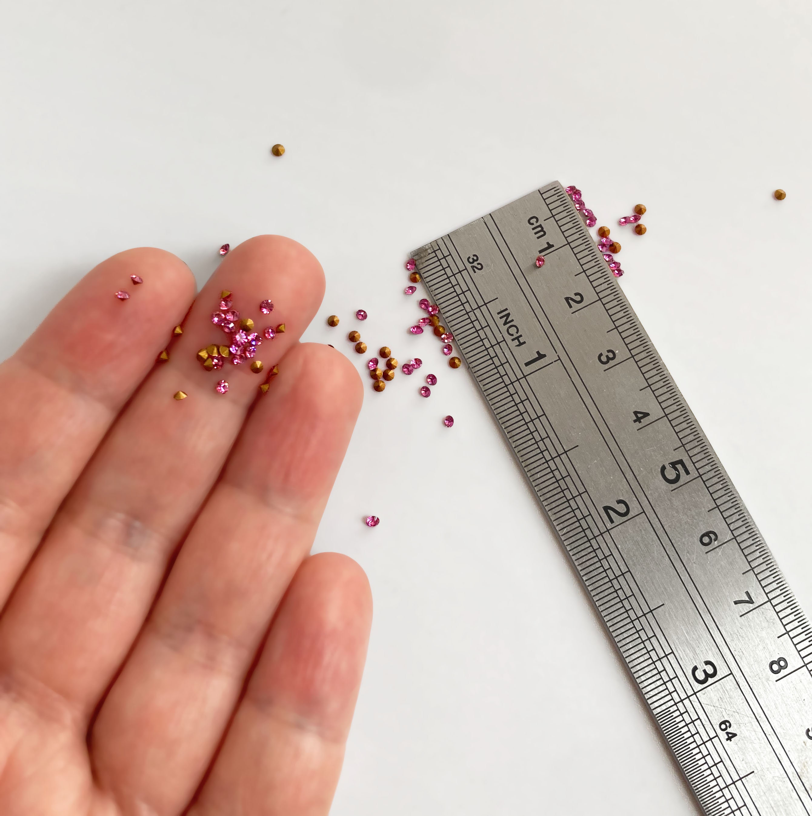 40x SWAROVSKI Crystal Rose 2mm PP12 SS5, TINY Pink Rhinestone Nail
