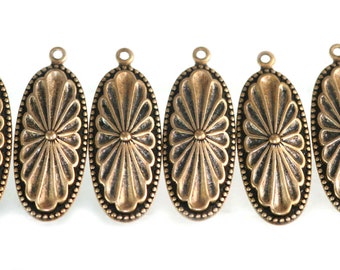 10x Victorian Style Charms, Vintage Brass Charms, Antique Style Pendants, Steam Punk Charms, Antique Brass Finish, Antique Style Bronze