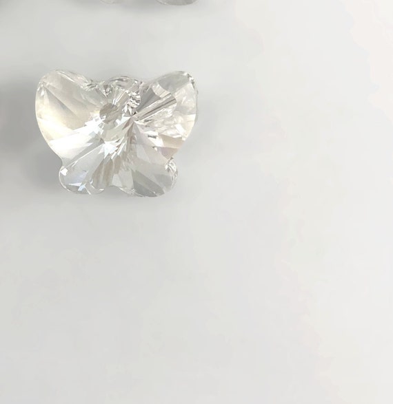 1x Swarovski 6754 Butterfly Pendant 18mm, Silver Shade Crystal