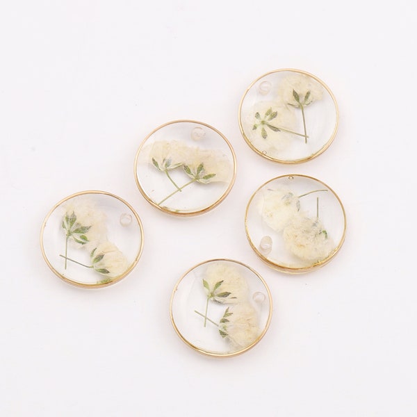 5Pcs Round Pressed Flower Charms Pendant, Dried Wild Dainty Cute Natural White Flower Resin Charm for Necklace Earrings DIY Jewelry Findings