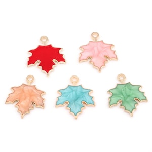 10 Stück Emaille Farbige Ahornblatt Charm Anhänger, Vergoldet Niedlichen Ahorn Blätter Laub Anhänger für Halskette Ohrringe Zubehör DIY Schmuckherstellung