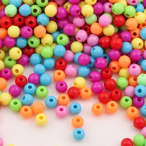 100pcs 6mm 8mm 10mm Colored Round Beads, Bright Colorful Cute Acrylic Round Gumball Beads for Bracelet Making DIY Jewelry Findings Supplies
