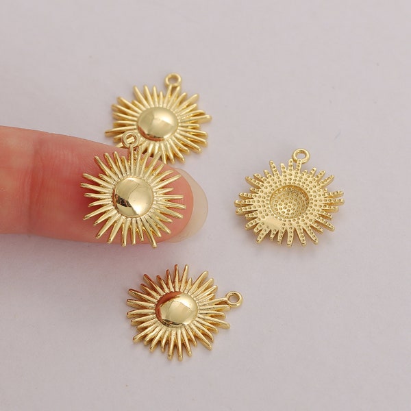 5Pcs Gold Round Sun Charms 16x15mm, Gold Plated Brass, Disk Sun Pendants,Sunburst Pendant,Celestial Sun Charm Bulk,DIY Jewelry Making,CC-018