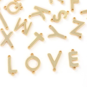 Conectores de 26 letras preenchidos com ouro 18k, conector de alfabeto, pingentes de letras iniciais para colar, pulseira, suprimentos para fabricação de joias faça você mesmo