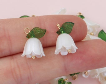 10 Lily of the Valley Charm Pendants, 3D Pearl Flower Beads (11x13mm)