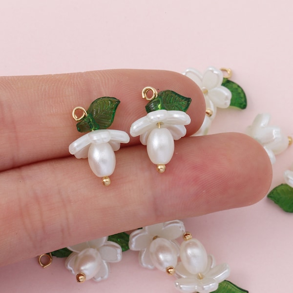 10pcs White Lily of the Valley with Leaf Charm Pendant, 3D Tiny Cute Pearl Pistil Bell Flower Beads for Summer Earrings DIY Jewelry Findings