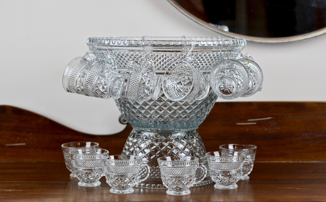 Vintage Punch Bowl Set With 18 Cups Anchor Hocking Wexford Etsy