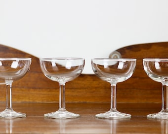 ヴィンテージ フェントン ホブネイル クランベリー オパールセント