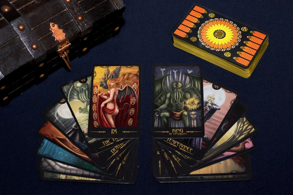 Gothic Horror Tarot Deck - Etsy