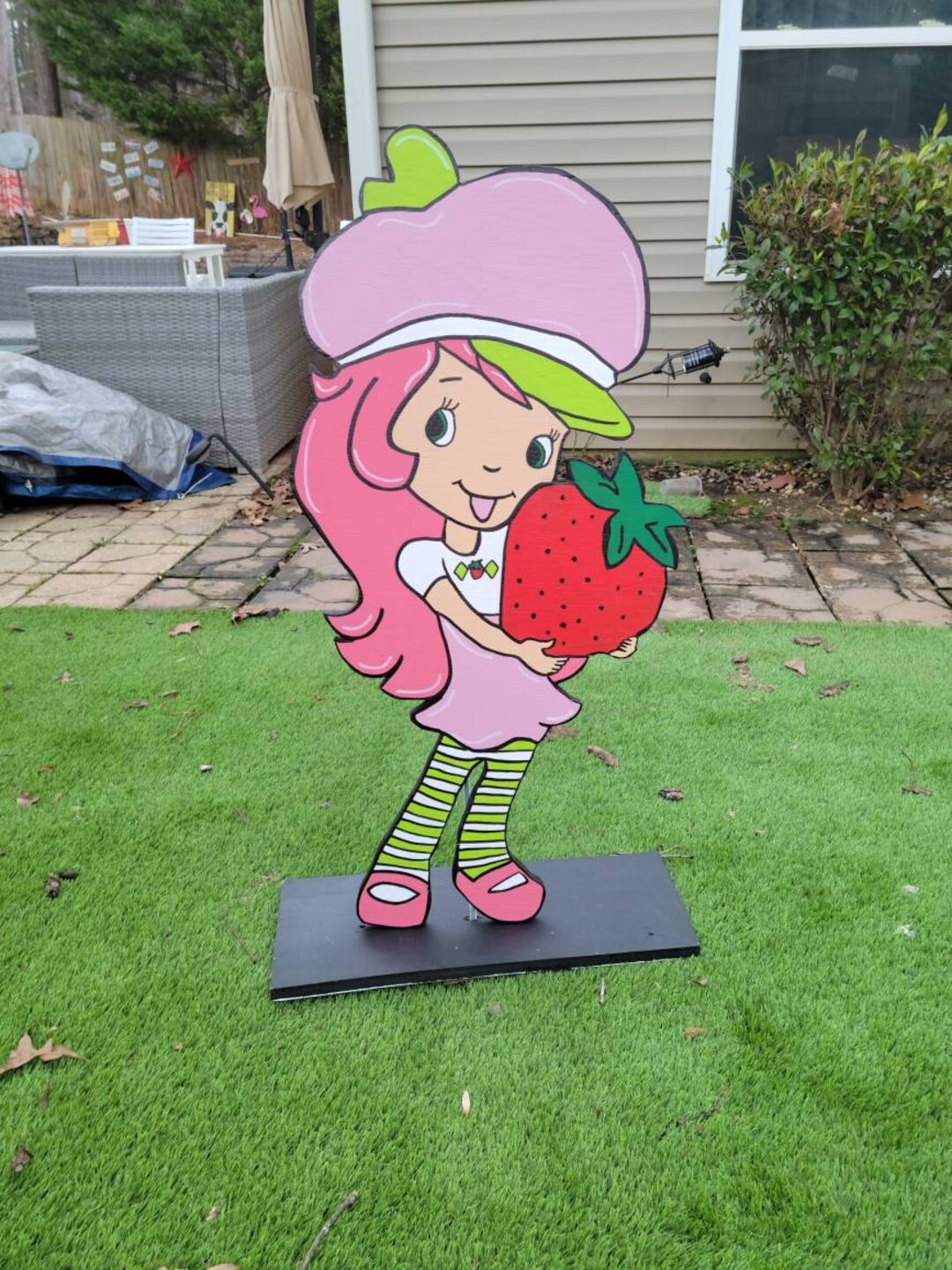 Strawberry Girl, Lifesize, Yard Art Etsy