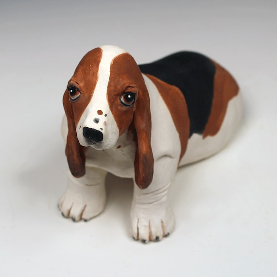 Ceramic basset hound figurines Clearance