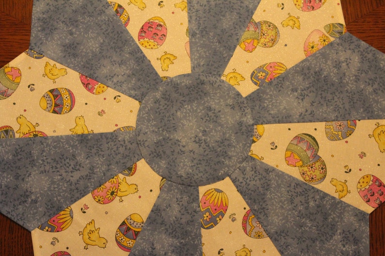 Painting by wren/_leyland Mid Century Modern Table Runner Abstract Minimalism Art Cotton Sateen Table Runner by Spoonflower Plateau