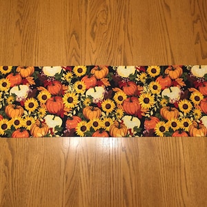 Pumpkins - Sunflowers - Fall - Table Decoration - Autumn - Thanksgiving - Long Table Runner - Fast Shipping!
