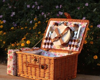 Personalized Flower 4 Persons Wicker Picnic Set with Insulated Liner for Camping, Wedding, Birthday, Anniversary Day