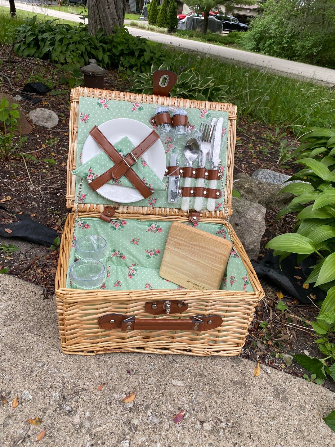 Personalized Flower Wicker Picnic Basket for 2, Handmade Willow Hamper