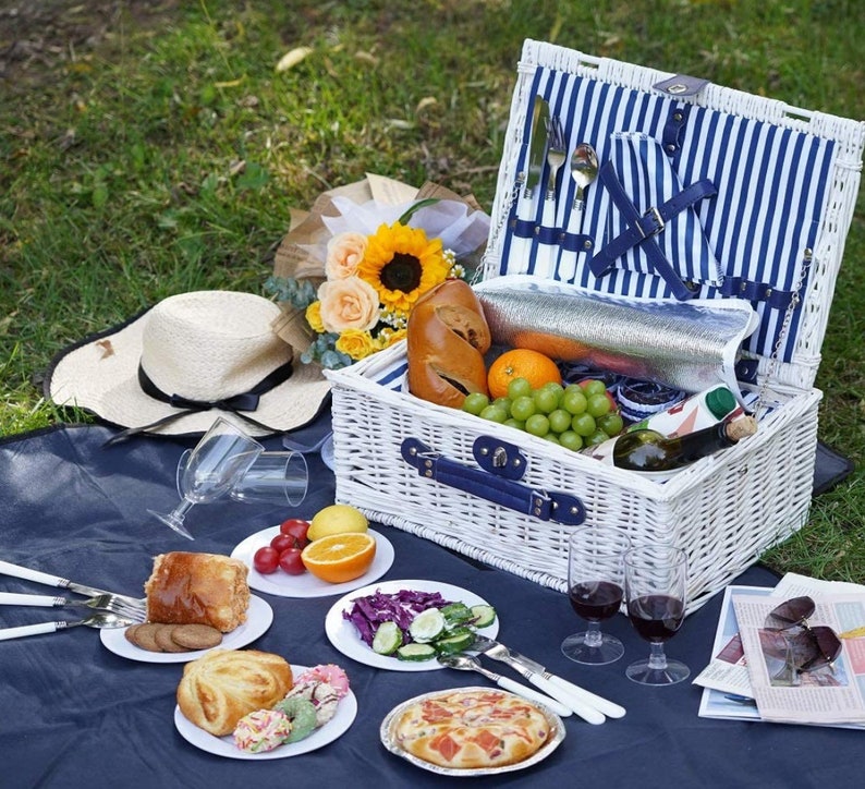 Personalized Romantic Wicker Picnic Basket for 4 or 2 People, White ...