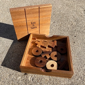 Customized Small Wooden Tic Tac Toe-Coffee Table Decor, Brain Teaser for Adults, Unique Gifts for Kids, Classic Board Games for Family