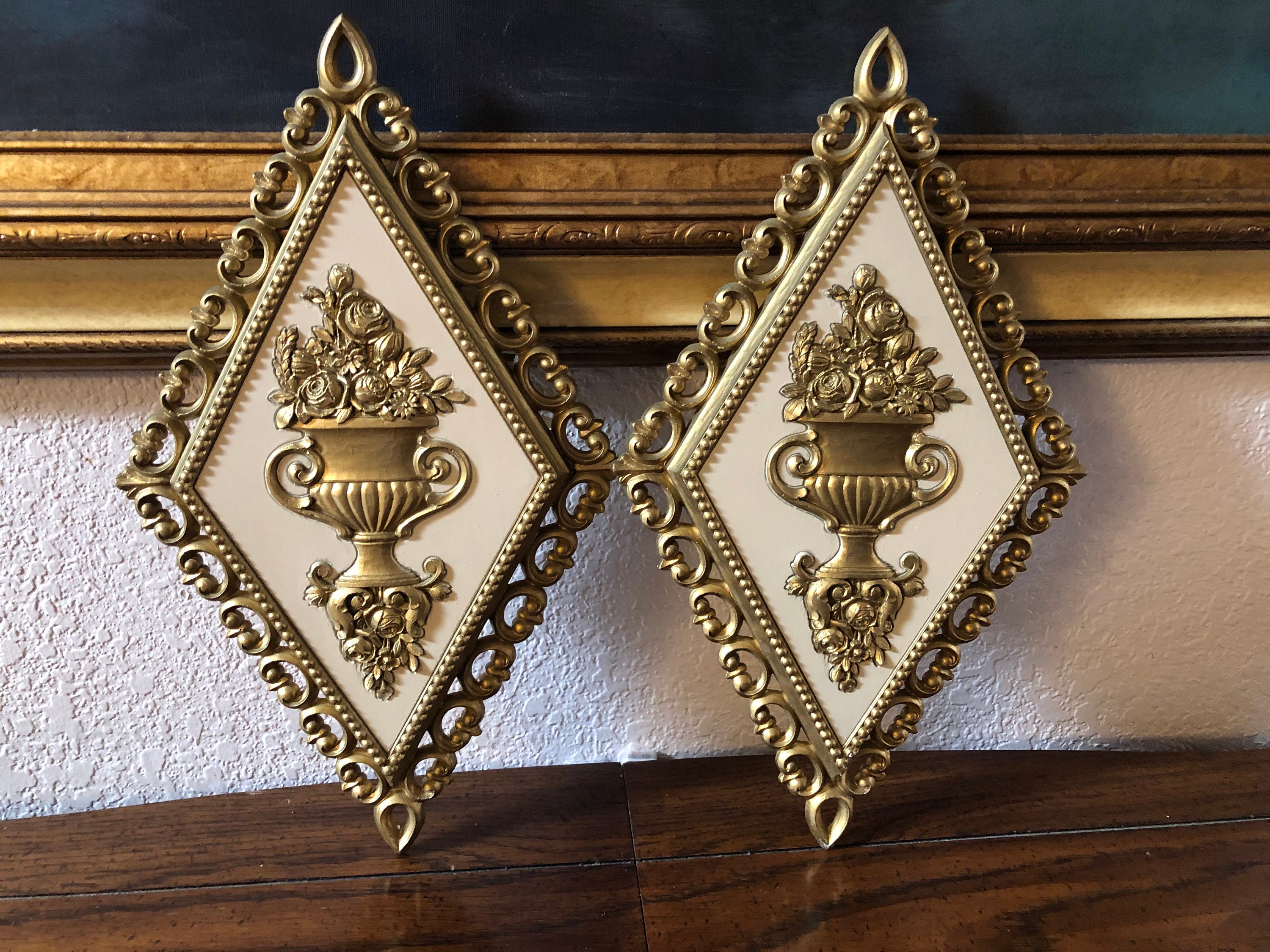 RESIN WALL PLAQUES Gold Resin Wall Decor Diamond Shape Wall Etsy