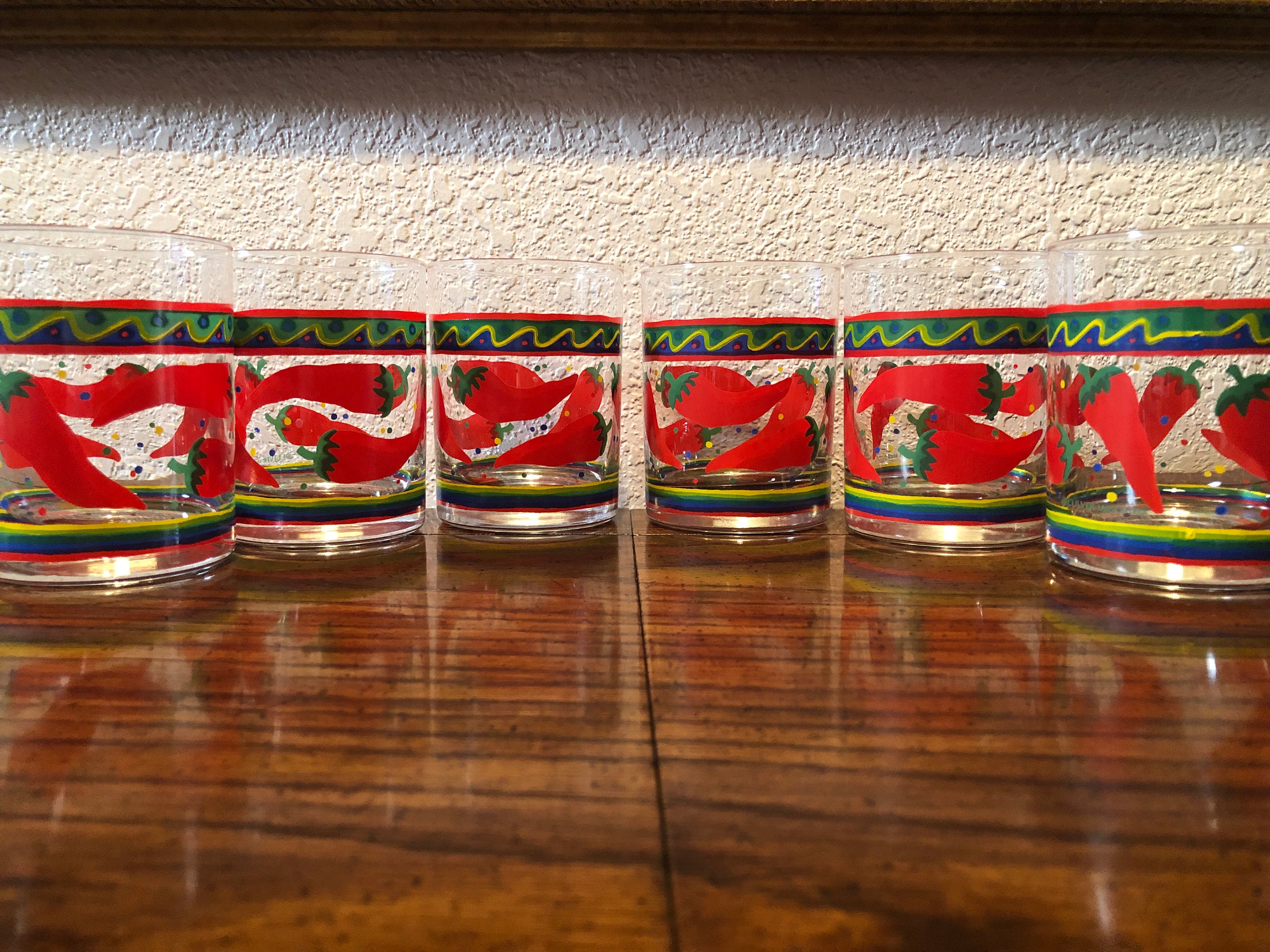 Culver SOUTHWEST CHILI LOWBALLS, Culver Lowball Fiesta Glasses with a Hot Red Chilies Patten