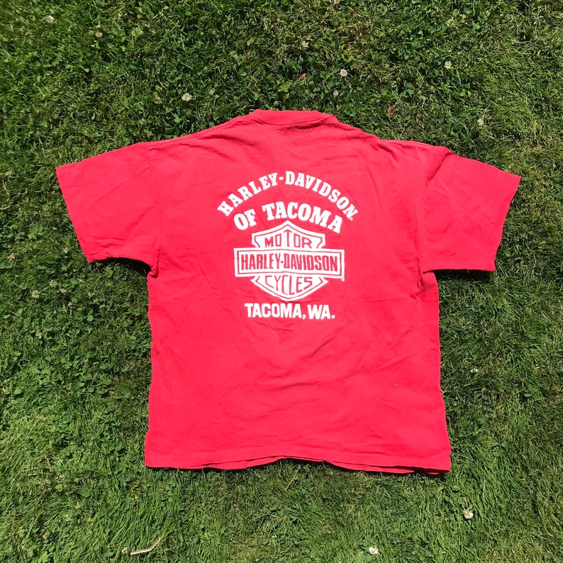 Vintage Clothing Large Sustainable Red 1982 Harley Davidson Pocket Tee Tacoma Washington - 80s Clothing Vintage Tees