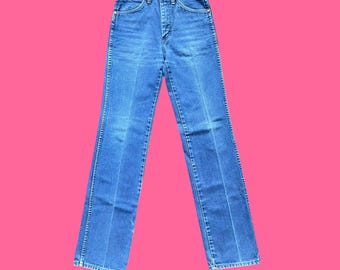 Vintage Wranglers 26x33 Slim Fit Straight Leg Cowboy Cut Blue Jeans - Made in USA