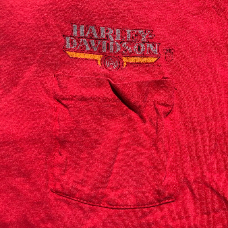 Vintage Clothing Large Sustainable Red 1982 Harley Davidson Pocket Tee Tacoma Washington - 80s Clothing Vintage Tees