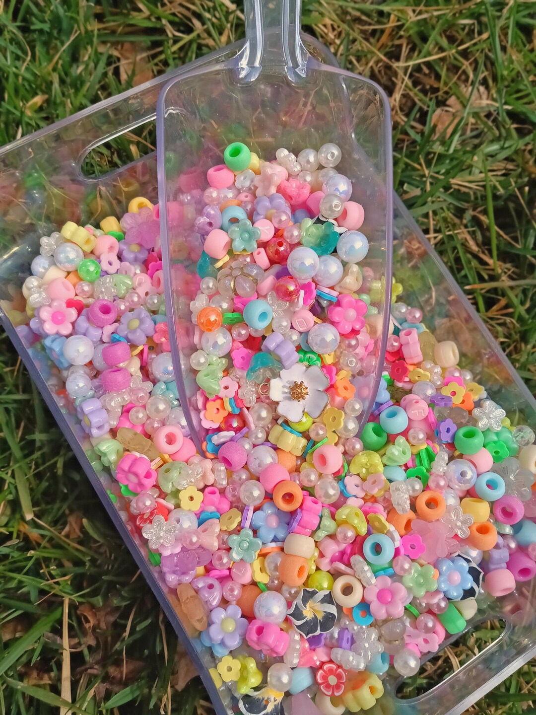 Flower Bead Confetti for Making DIY Bracelets - Etsy