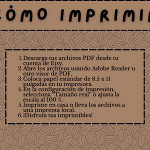 May include: A tan-colored graphic with the words "C&Oacute;MO IMPRIMIR" at the top. Below, instructions in Spanish detail how to print files from Etsy, including paper size of 8.5 x 11 inches.