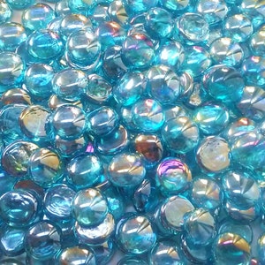 DomeStar Iridescent Glass Pebbles, 65PCS Flat Glass Marbles Sparkling Flat  Beads Blue Mixed Gemstones for Vase Filler Home Decor DIY Craft