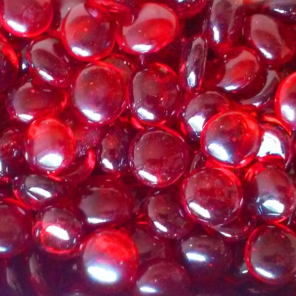 Creative Stuff Glass - Scarlet Red Medium Glass Gems Stones, Mosaic Pebbles, Centerpiece Flat Marbles, Vase Fillers, cabochons
