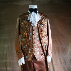 1700 Rococo costume for men image 1
