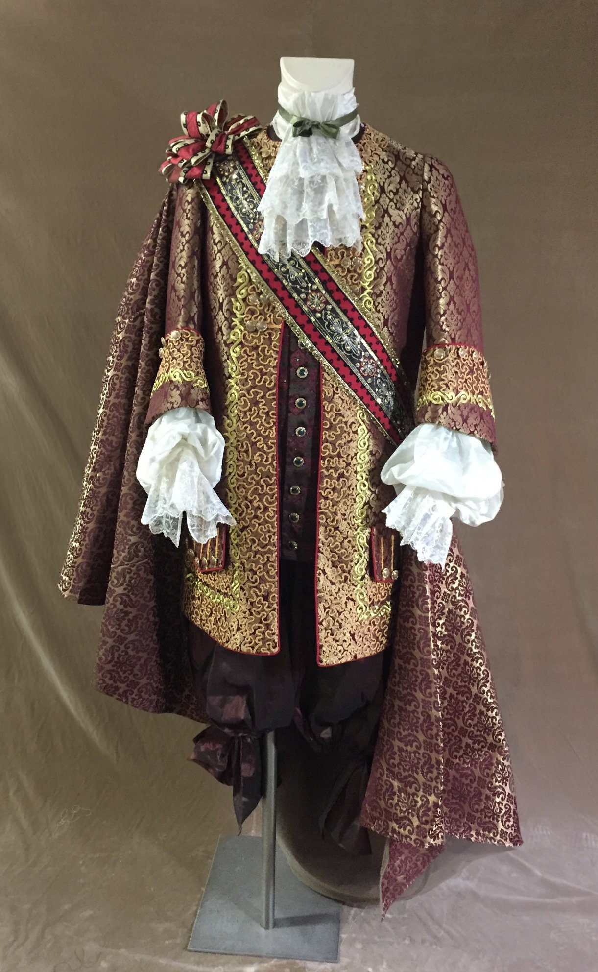 1680 Luis XIV Baroque Costume for Men 