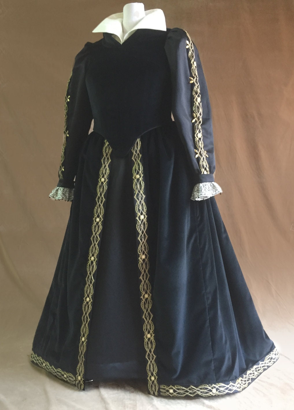 Black and Gold Trim or Braid - Costumes, Medieval Trim – The Sewing Hutch