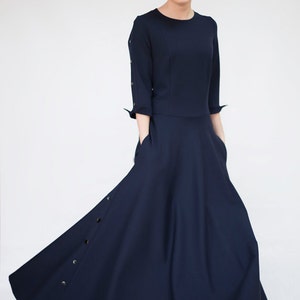 abito lungo blu - abito lungo maxi - abito elegante - abito da festa - abito da donna - abito blu scuro - abito lungo - abito con tasche - manica