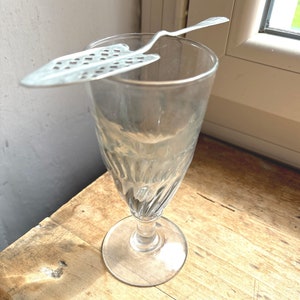 Authentic  vintage french Absinthe/brasserie/ bistrot Glass with absinthe spoon (beginning of 20th century) hand blown glass