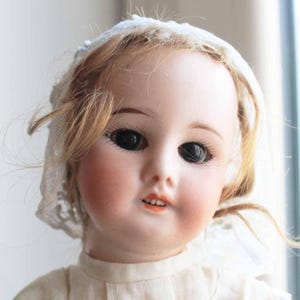 Poupée ancienne SFBJ, 1 ,corps droit et tete porcelaine 42cm