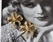Stunning Vintage 1950 39 s Gold Ribbon Bow Small Clear Rhinestone Pair of Scatter Pins Accessory Brooches