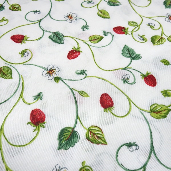 Fabric decoration fabric strawberries tendrils design white green red pocket fabric tablecloth fabric patchwork fabric cushion cover fabric