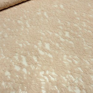 Stoff Stretch Spitze Spitzenstoff mit Blumen Rosen Ranken Design beige sand Kleiderstoff