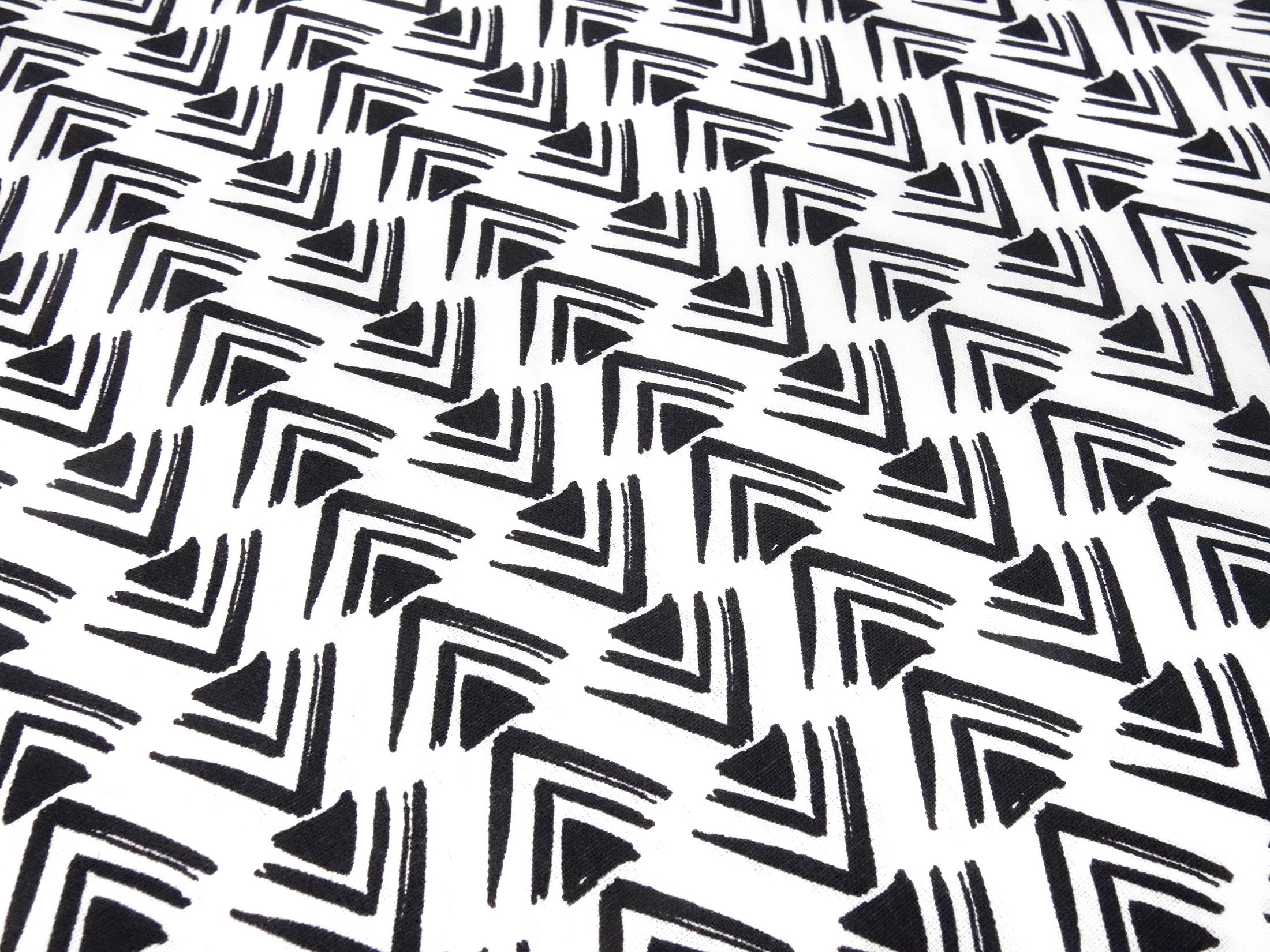 Fabric cotton poplin herringbone arrows triangles black white dress fabric blouse fabric decorative fabric