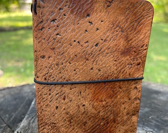 Handmade Leather Traveler’s Notebook – Rustic Refillable Field Journal – Veg Tan Midori Style Cover – Thornbound