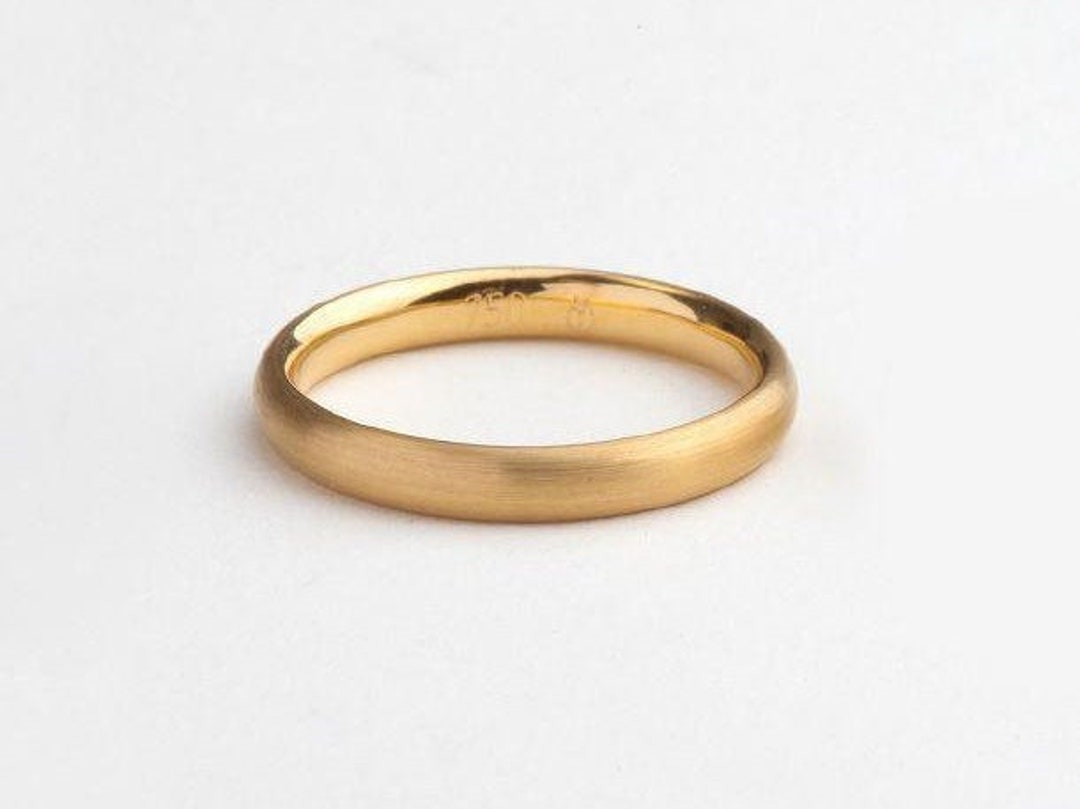Size - 8.5 - 14k Yellow Gold Round Men's Wedding Band Ring | Amazon.com